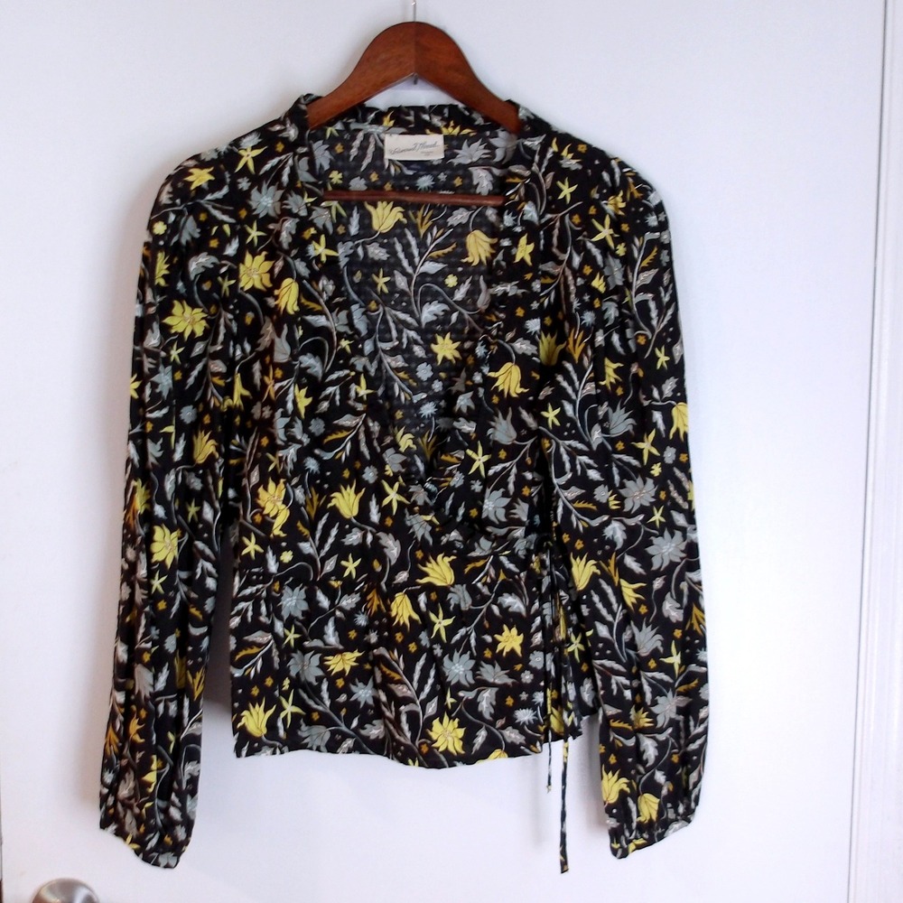Universal Thread‎ Floral Wrap Blouse Long Sleeve Black Yellow Size S /#6216